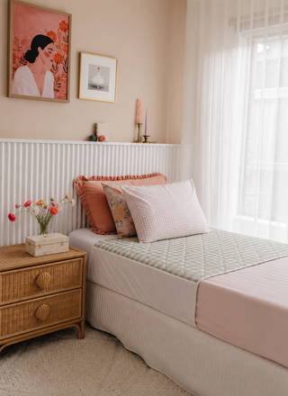 Sage Gingham Bed Wetting Mat